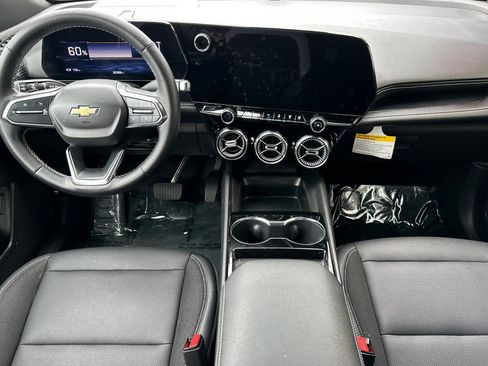 Certified 2024 Chevrolet Blazer EV LT AWD/4WD image 16