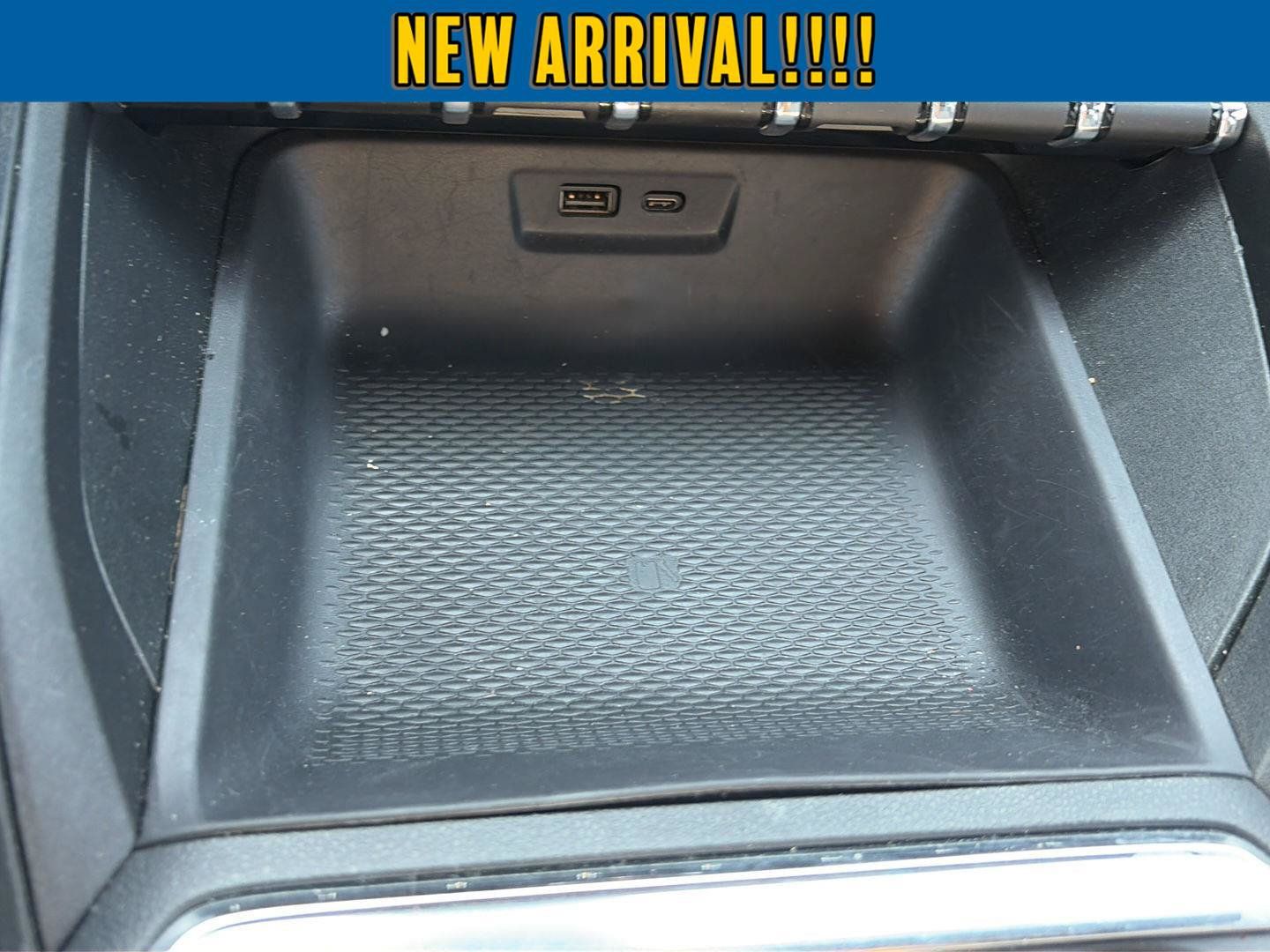 Used 2026 GMC Terrain Elevation AWD/4WD image 23