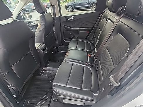 Used 2021 Ford Escape SEL AWD/4WD image 16