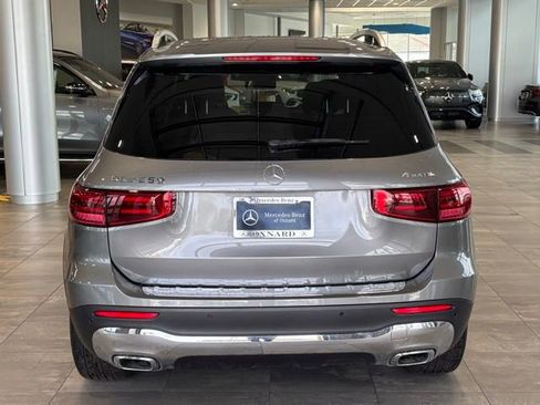 Certified 2026 Mercedes-Benz GLB 250 4MATIC image 4