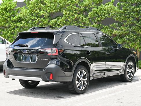 Used 2021 Subaru Outback Limited AWD/4WD image 4
