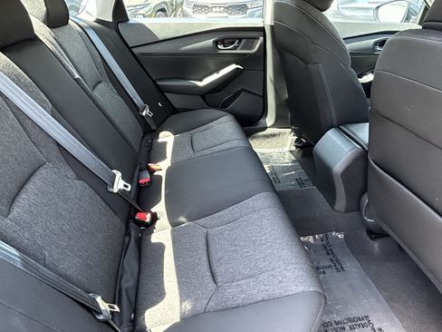 Certified 2023 Honda Accord EX image 11