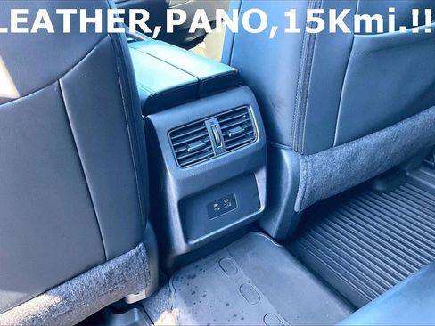 Used 2023 Nissan Rogue SV w/ SV Premium B Package image 33