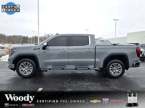 Certified 2025 GMC Sierra 1500 Denali image 5