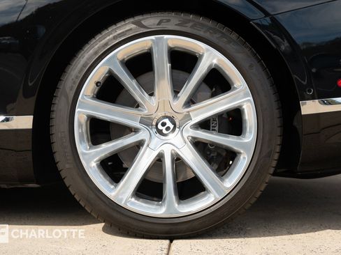 Used 2020 Bentley Continental GT image 10