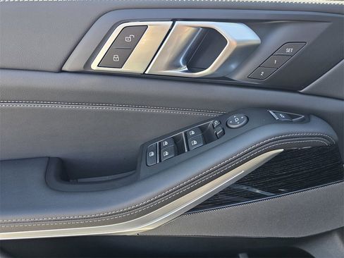 New 2026 BMW X5 sDrive40i w/ M Sport Package image 16