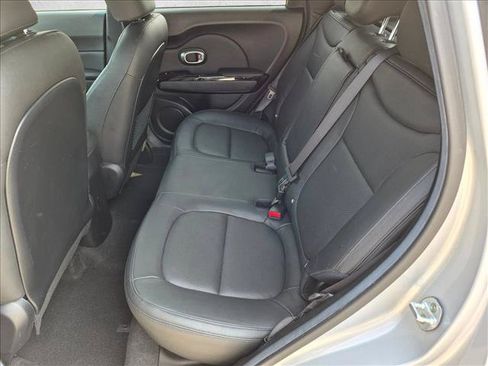 Used 2015 Kia Soul ! w/ Sun & Sound Package FWD image 21
