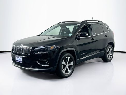 Used 2022 Jeep Cherokee Limited image 1