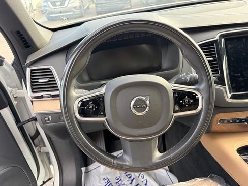 Used 2018 Volvo XC90 T6 Inscription w/ Convenience Package AWD/4WD image 5