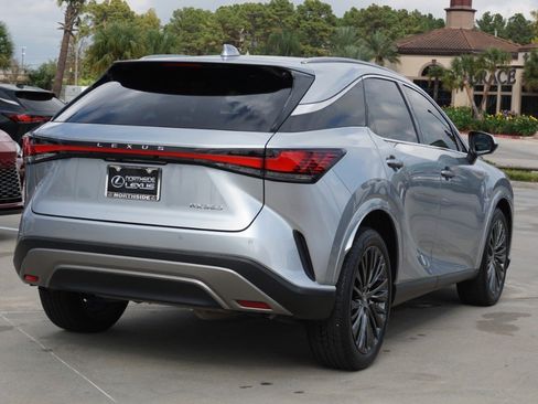 Certified 2023 Lexus RX 350 w/ Luxury Package image 6
