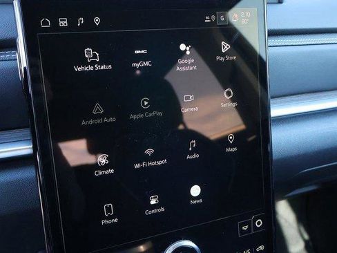 New 2026 GMC Terrain Denali w/ LPO, Black Badging Package image 39