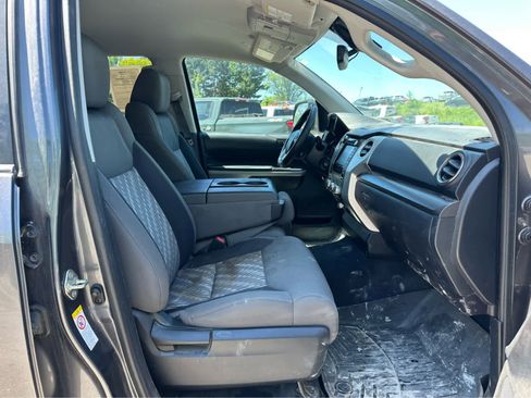 Used 2019 Toyota Tundra SR5 AWD/4WD image 19