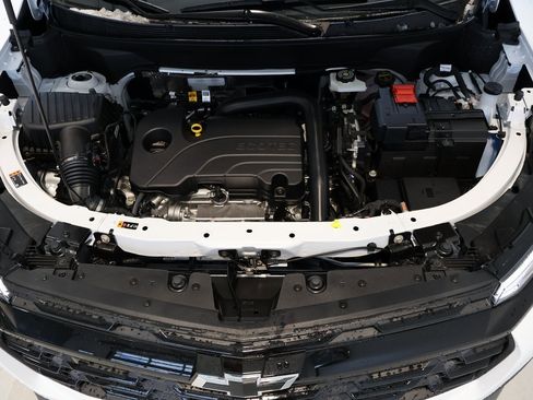 New 2026 Chevrolet Equinox LT w/ Convenience Package II image 40