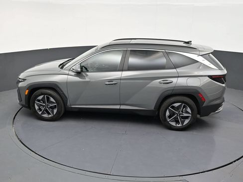 Used 2025 Hyundai Tucson SEL FWD image 14
