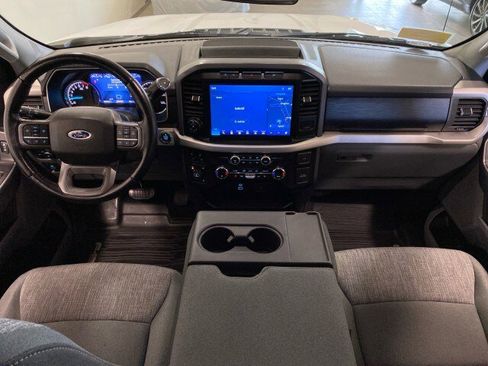 Used 2021 Ford F150 XLT w/ Equipment Group 302A High image 16