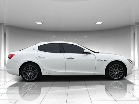 Used 2019 Maserati Ghibli S Q4 AWD/4WD image 6
