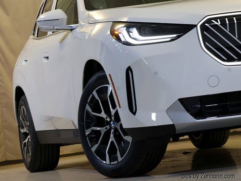 New 2026 BMW X3 xDrive30 w/ Convenience Package image 4