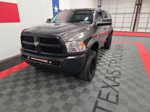 Used 2018 RAM 2500 Tradesman w/ Snow Chief Group image 4