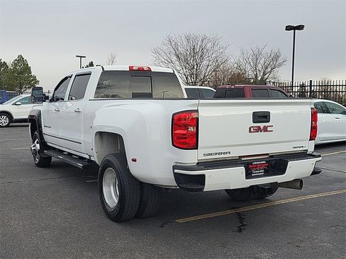 Used 2018 GMC Sierra 3500 Denali w/ Duramax Plus Package image 6