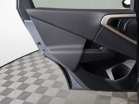 Used 2025 BMW X3 xDrive30i w/ Premium Package image 13