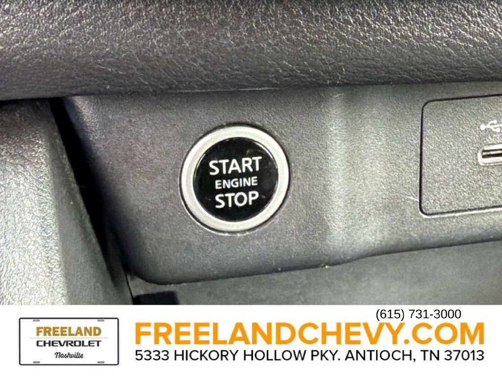 Used 2021 Nissan Rogue SV FWD image 29