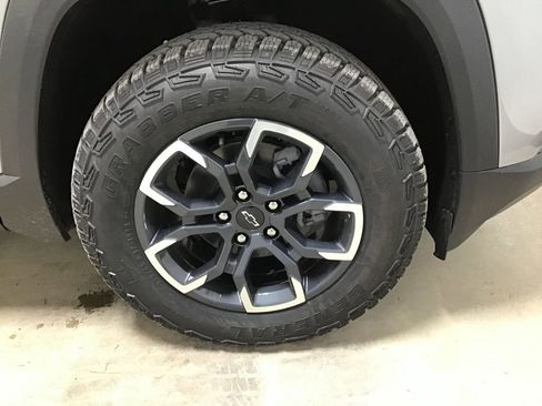 New 2026 Chevrolet Equinox ACTIV image 34