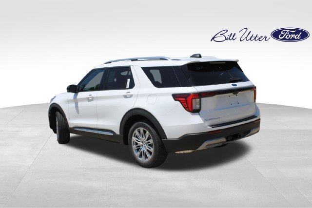 New 2026 Ford Explorer Platinum RWD image 4