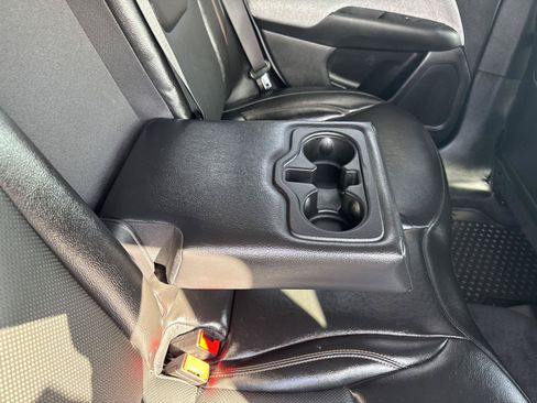 Used 2023 Jeep Compass Latitude AWD/4WD image 16