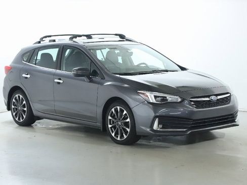Used 2022 Subaru Impreza 2.0i Limited w/ Popular Package #2 image 11