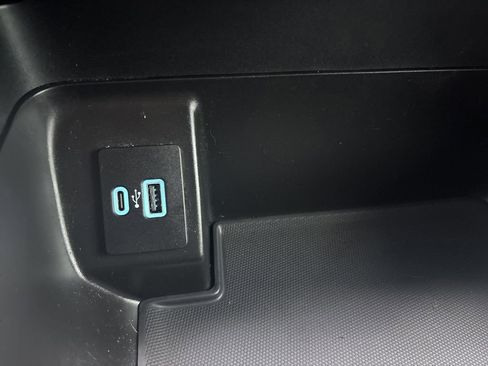 Used 2021 Ford F150 XLT w/ Equipment Group 302A High image 24