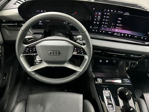 Used 2025 Audi Q6 e-tron Premium Plus AWD/4WD image 14