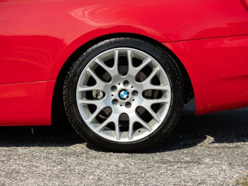 Used 2008 BMW 328i Convertible RWD image 12
