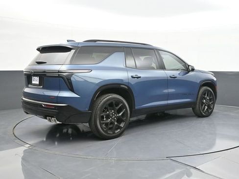 New 2026 Chevrolet Traverse RS w/ LPO, Floor Liner Package FWD image 15