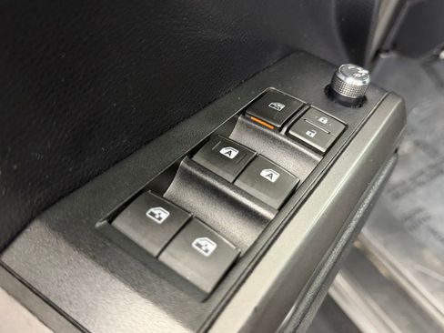 Used 2018 Toyota Tacoma TRD Sport w/ Technology Package RWD image 20