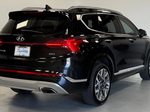 Used 2023 Hyundai Santa Fe Calligraphy FWD image 3