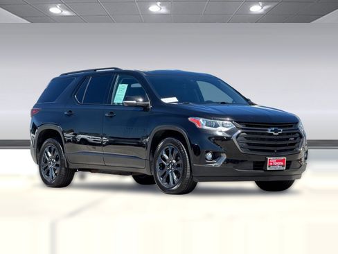 Used 2021 Chevrolet Traverse RS FWD image 7