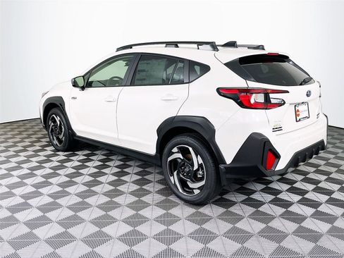 New 2026 Subaru Crosstrek 2.5i Limited w/ Crosstrek Mirror Package image 4