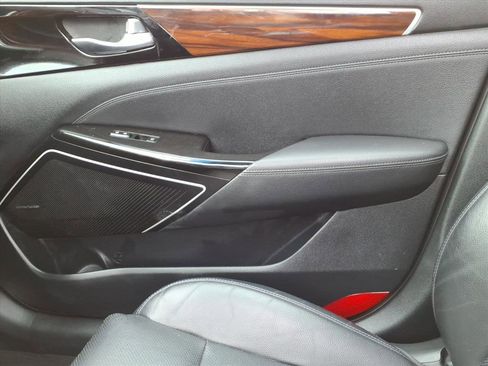 Used 2018 Kia Cadenza Technology FWD image 24