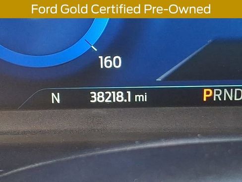 Used 2022 Ford Escape Titanium image 25