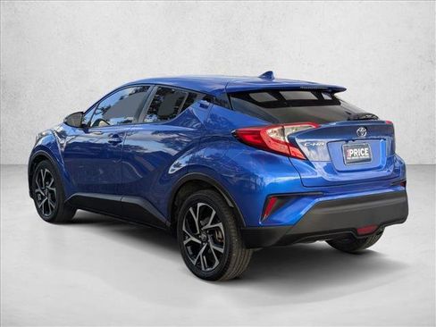 Used 2018 Toyota C-HR XLE image 8