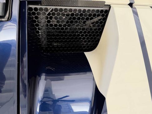 Used 2006 Ford GT RWD image 66