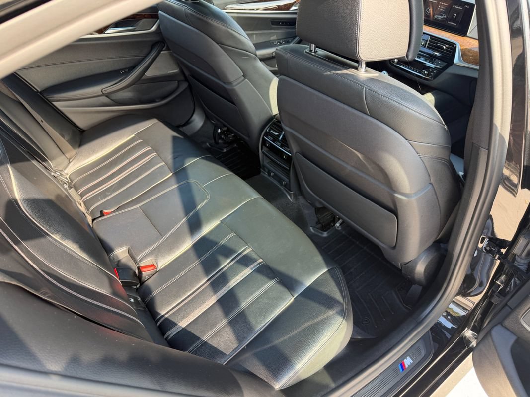 Used 2018 BMW M550i xDrive AWD/4WD image 31