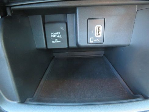 Used 2018 Honda Accord Sport image 26