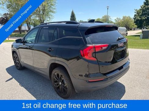 Used 2020 GMC Terrain SLE w/ Driver Convenience Package AWD/4WD image 4
