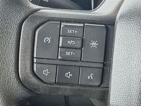 Used 2023 Ford F150 XLT AWD/4WD image 8