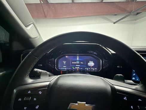 Used 2025 Chevrolet Silverado 1500 LTZ RWD image 11