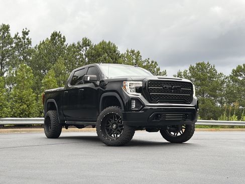 Used 2022 GMC Sierra 1500 Denali w/ Denali Reserve Package AWD/4WD image 2