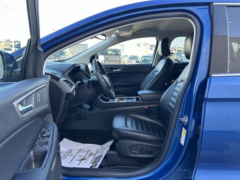 Used 2022 Ford Edge SEL image 13