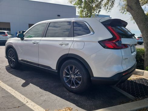 Used 2026 Honda CR-V EX-L image 4