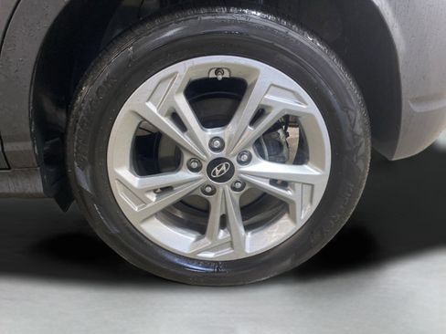 Used 2023 Hyundai Kona SEL w/ Cargo Package image 9